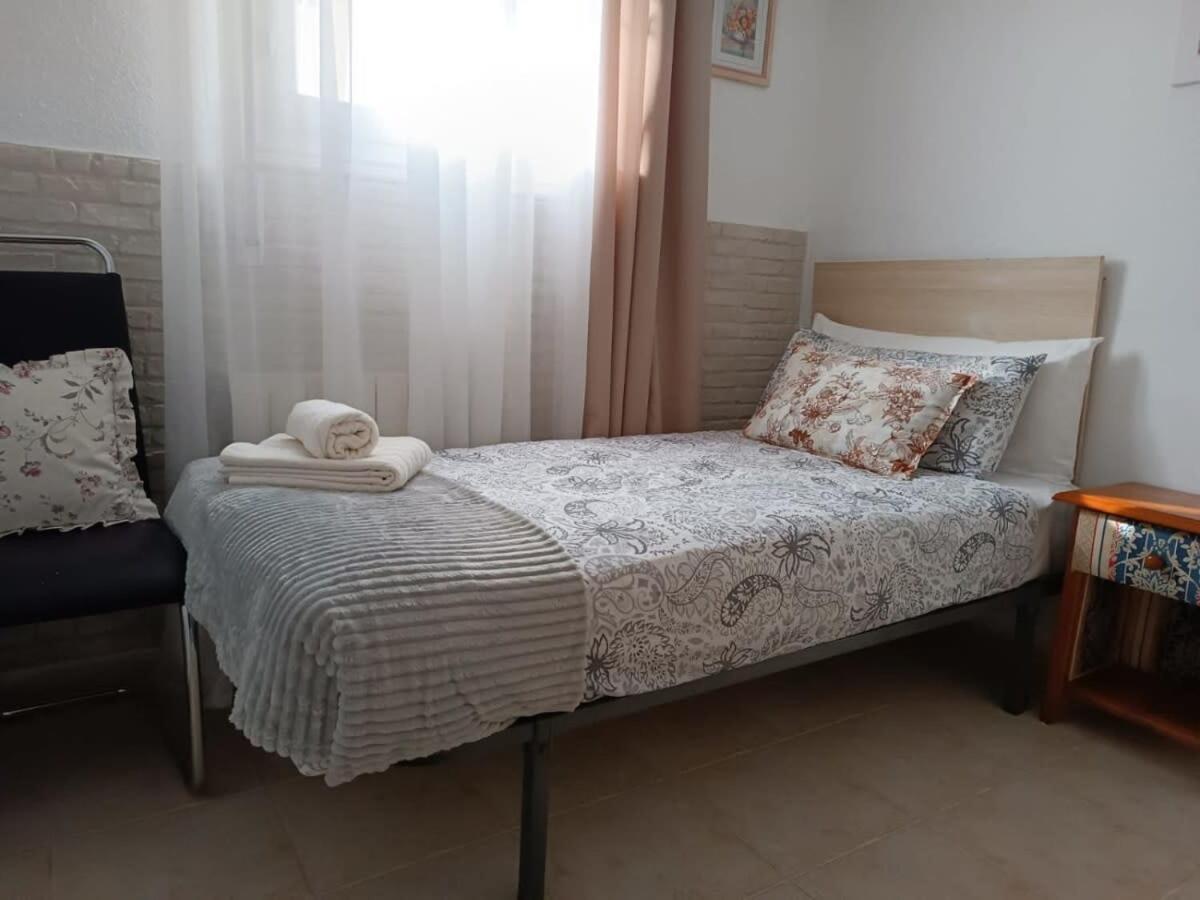 Quaint Ground Floor Apartment With Pool Lb1 Торрев'єха Екстер'єр фото