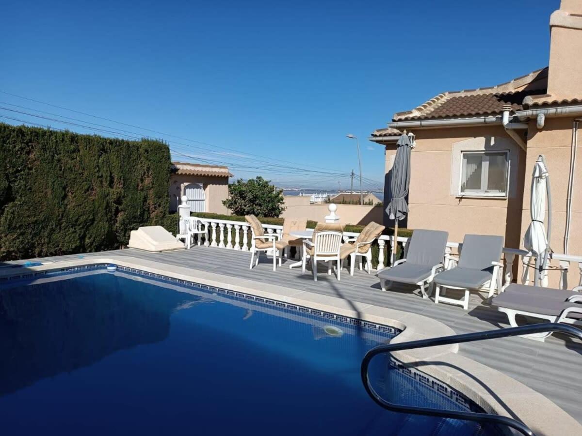 Quaint Ground Floor Apartment With Pool Lb1 Торрев'єха Екстер'єр фото